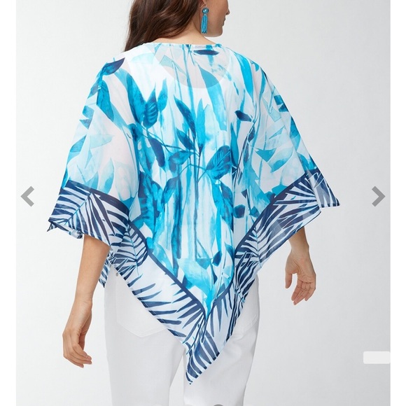 Chico’s Off The Rack triangle poncho - Picture 5 of 5